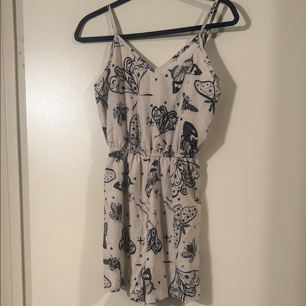 ROMWE Gray and White Patterned Romper